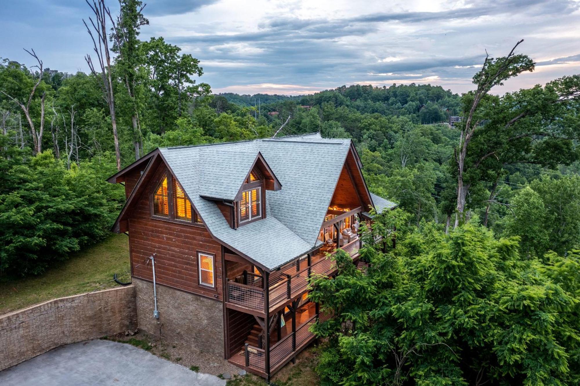 The Solstice - Amenities Galore Mountain Retreat Gatlinburg Exterior foto