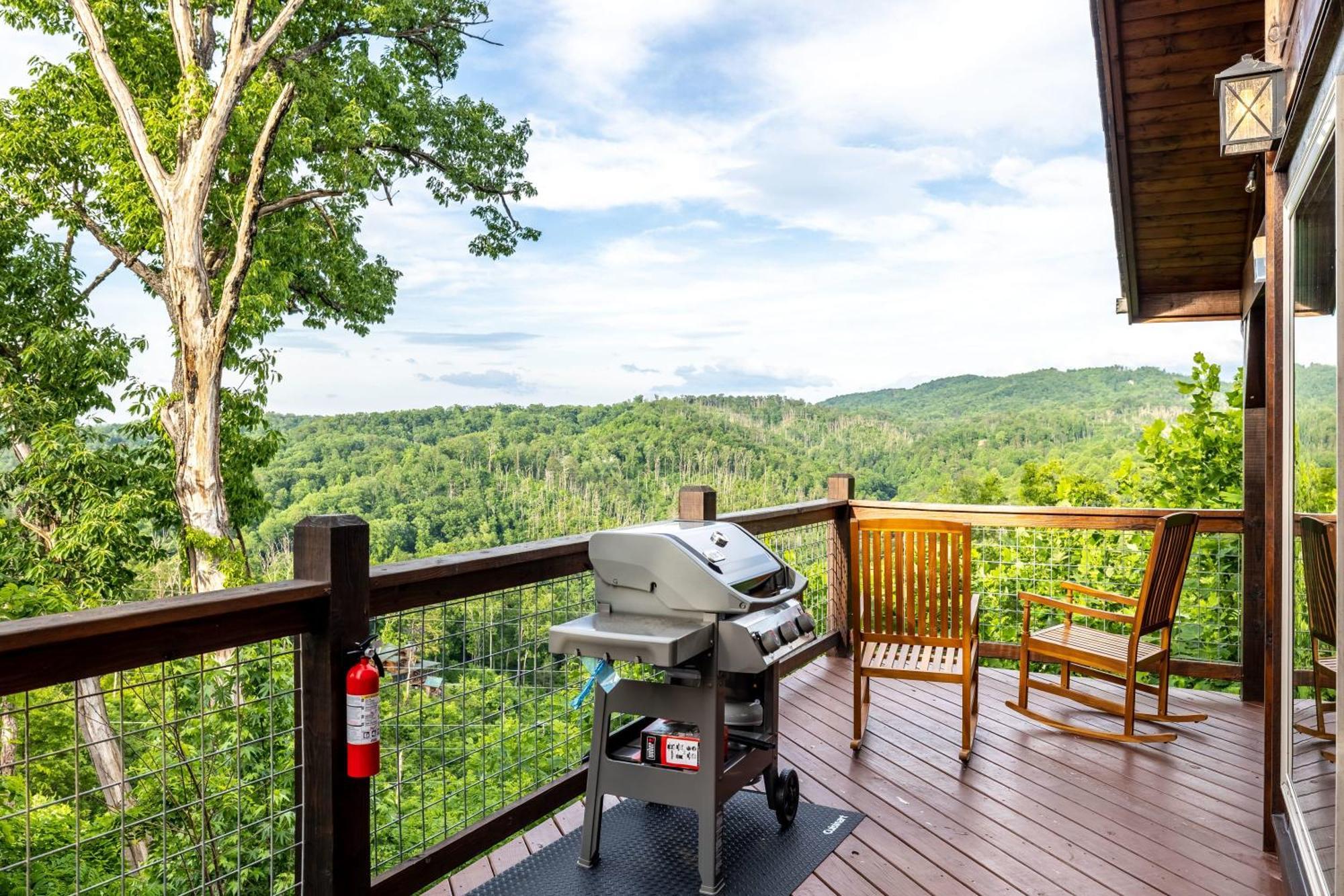 The Solstice - Amenities Galore Mountain Retreat Gatlinburg Exterior foto